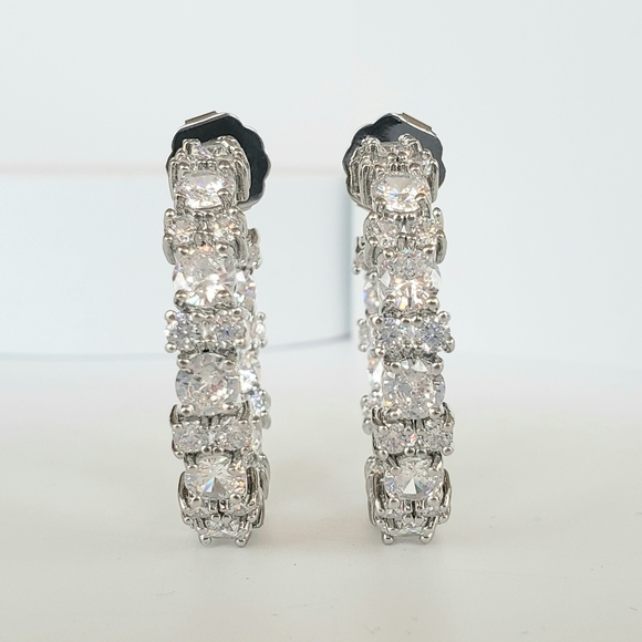 Kenneth Jay Lane Inside Out Statement Hoop Earrings - Picture 14 of 17